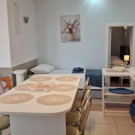 Apartment Carla In Opuzen (Dubrovnik-Neretva)